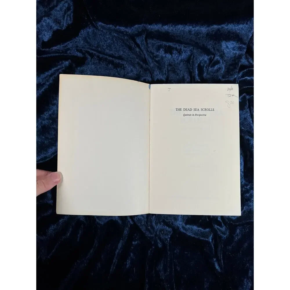 Vintage 1985 Dead Sea Scrolls Book – Qumran in Perspective by Geza Vermes